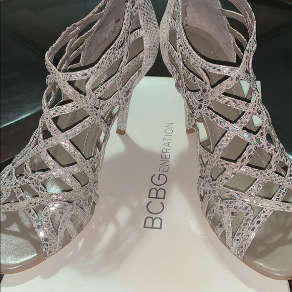 Bcbg heel - Picture 4 of 4
